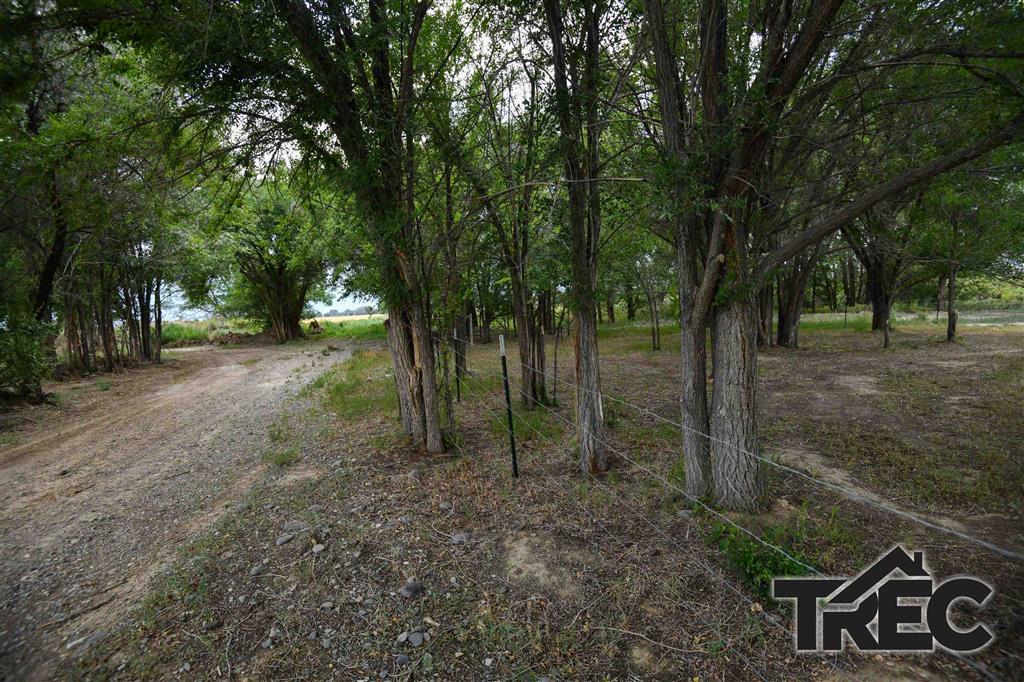 1040 Road 1