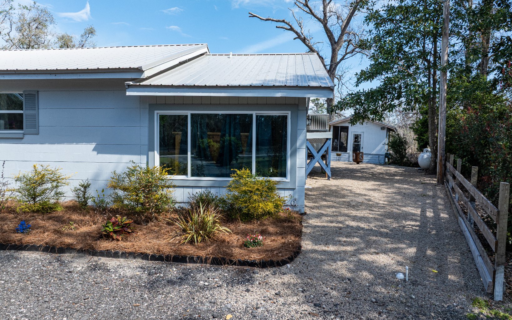 1113 NW Banta Acres Rd