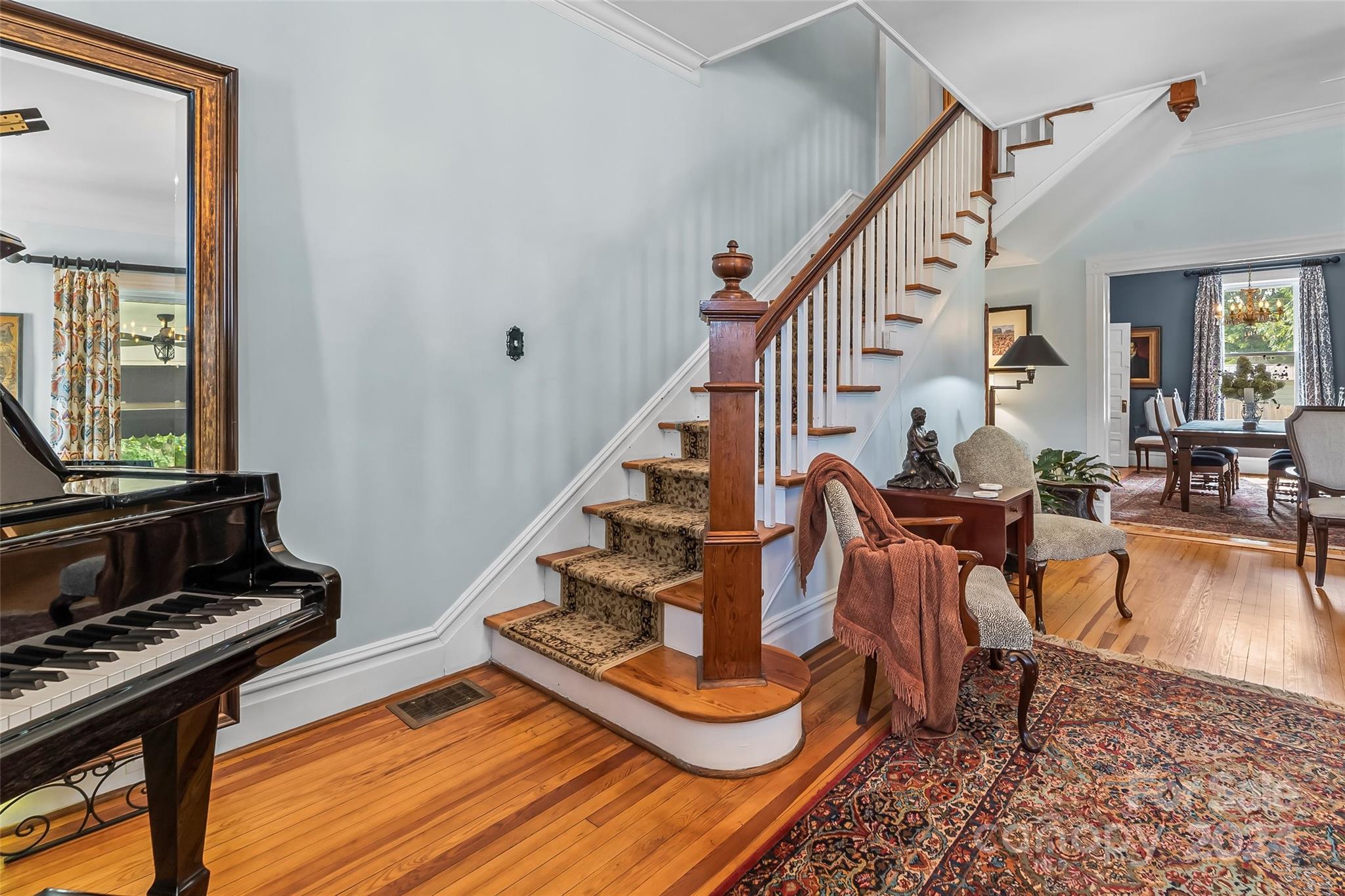 404 Avery Avenue