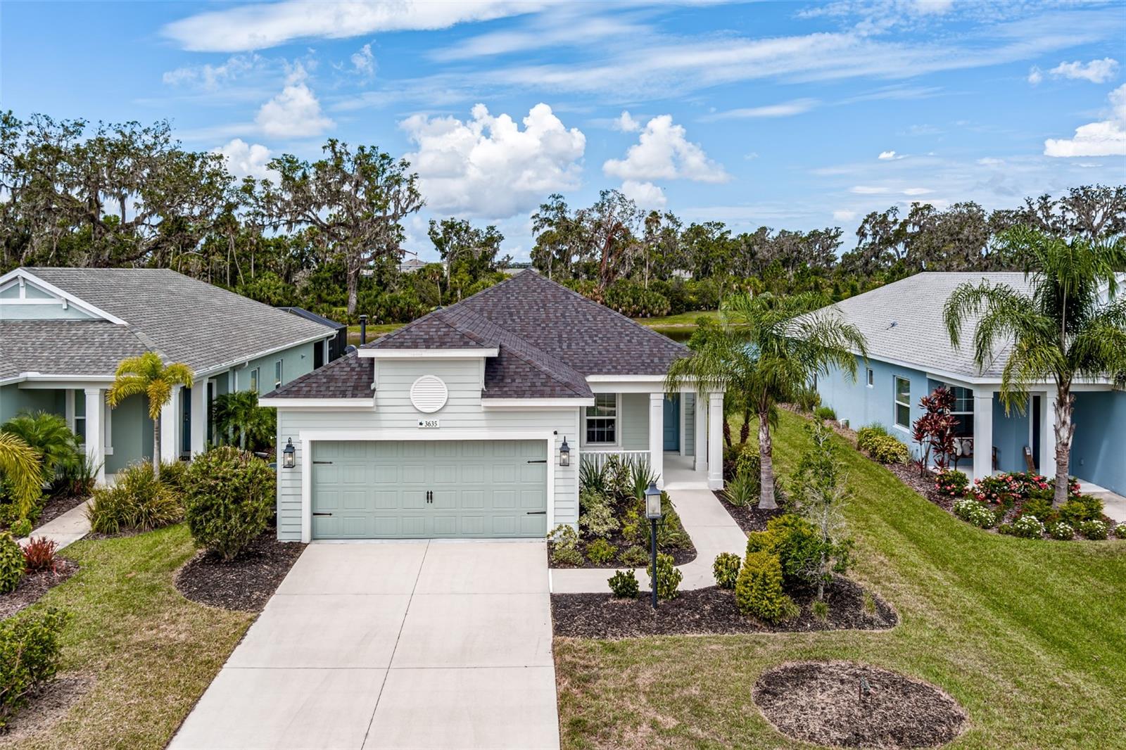 3635 Shimmering Oaks Drive