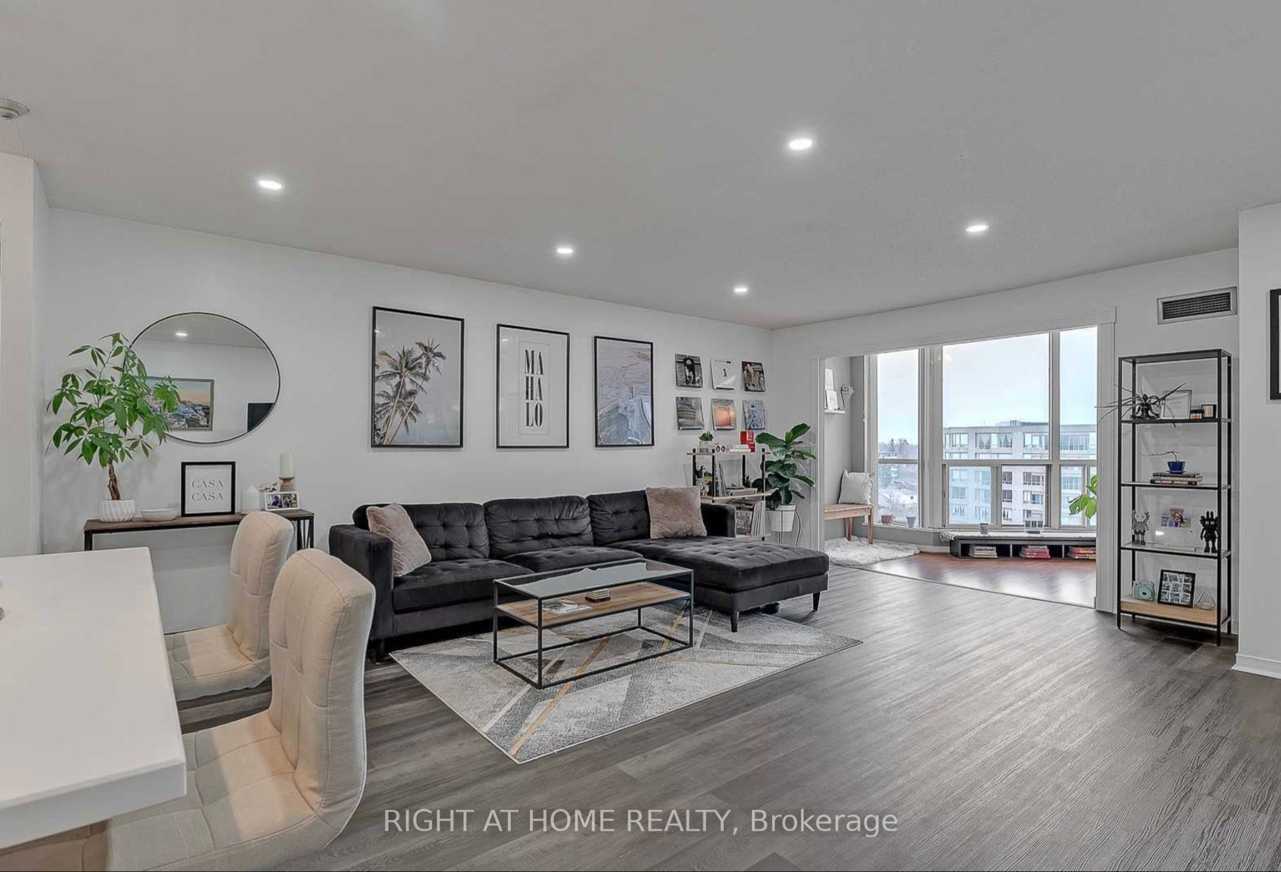 309 E Major Mackenzie Dr 1014