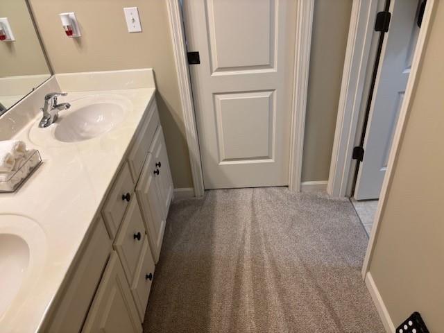 2807 SW Summer Creek Court