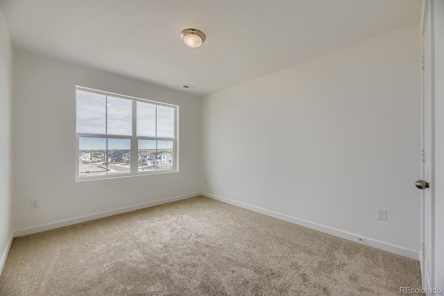 7456 Whiteclover Trail