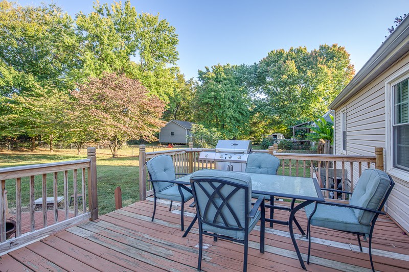 462 Deerfield Dr