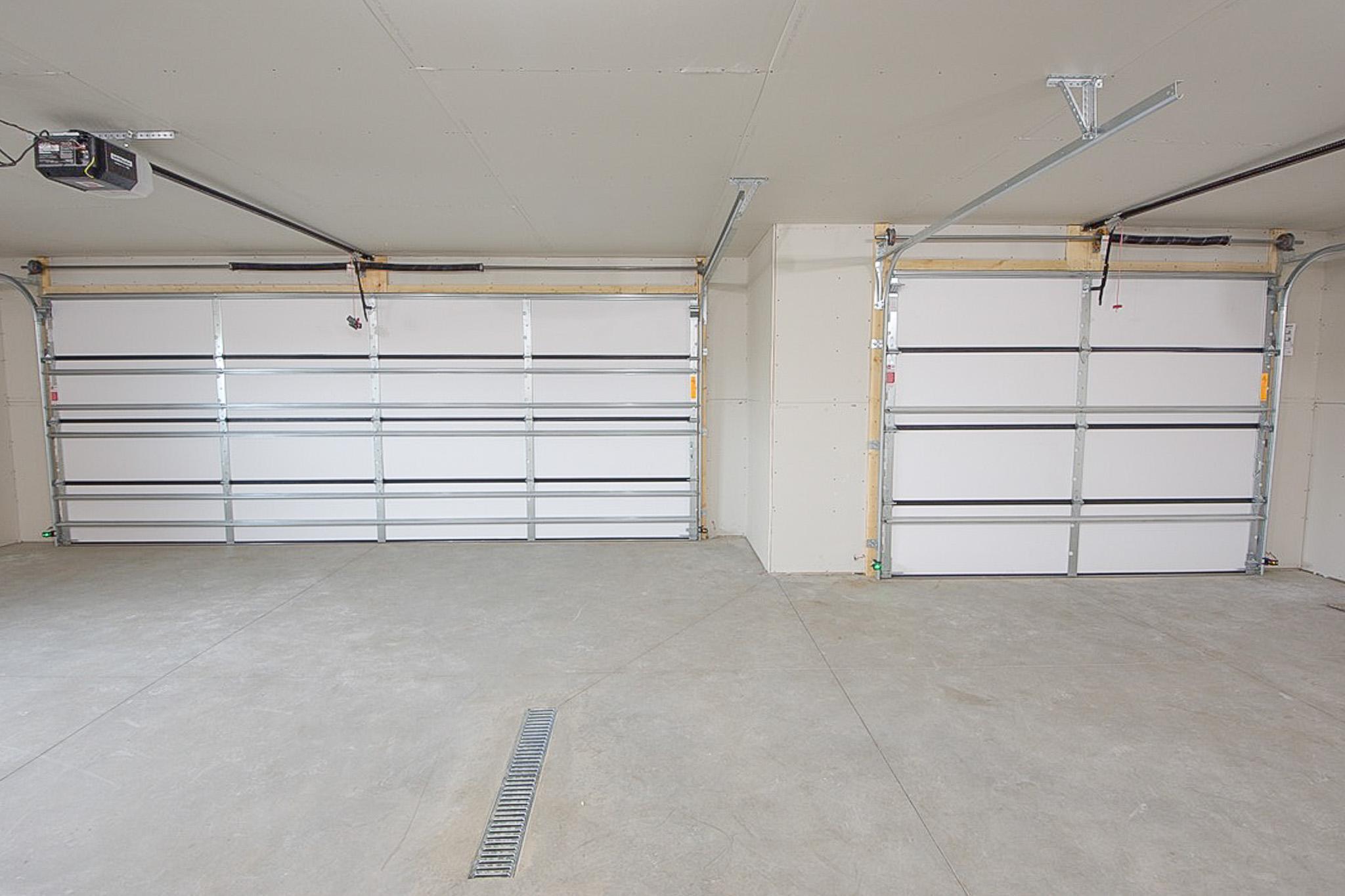 76 Meadow Lane