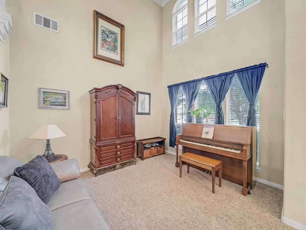 1930 Santa Anna Drive