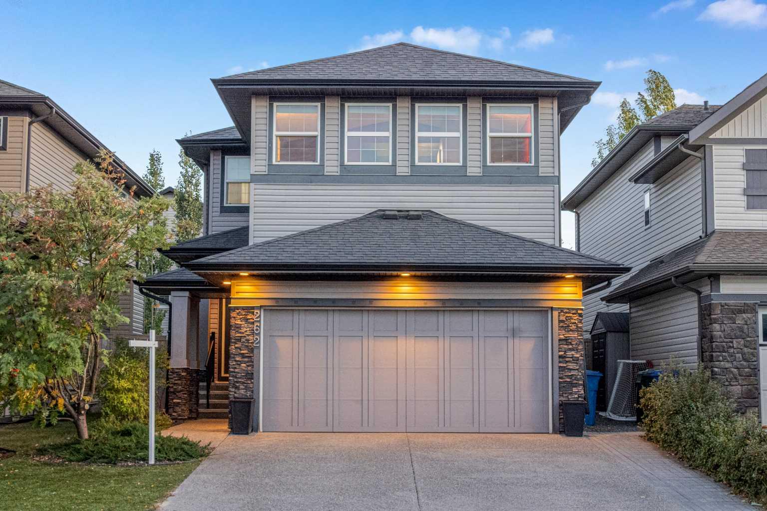 262 Hillcrest Circle SW