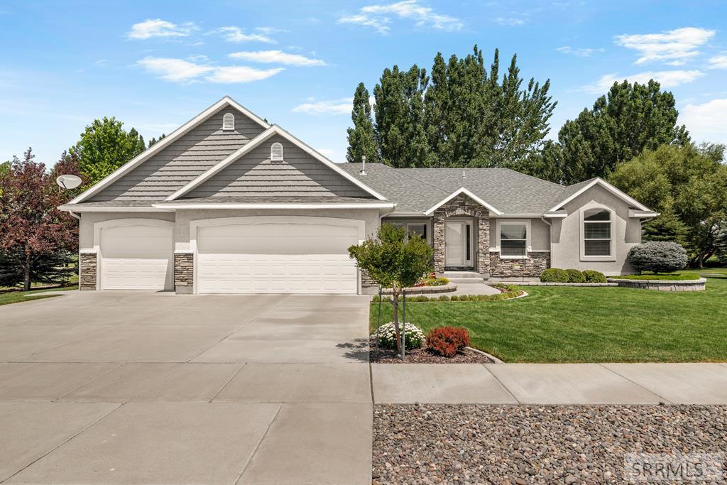 916 Oak Hill Way