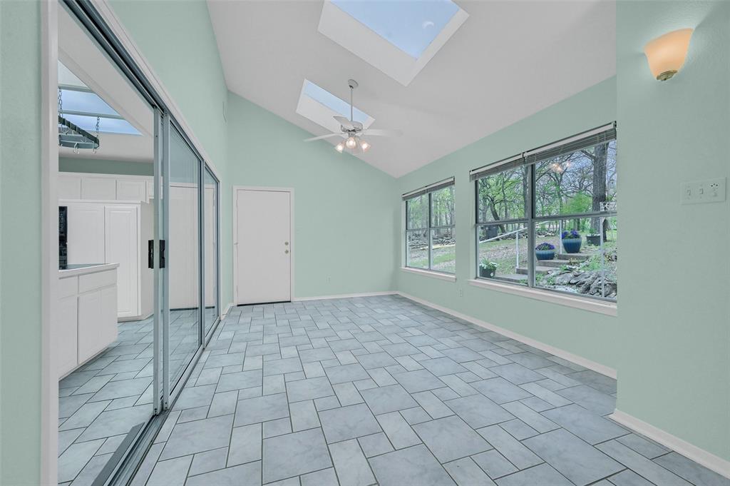 2 Harborview Circle