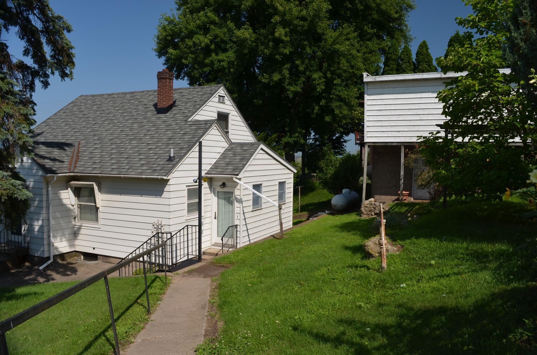 100 E Bluff Street