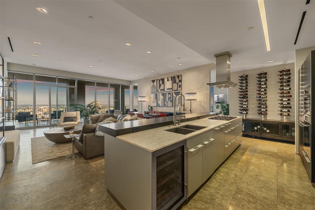 1717 Arts Plaza 2202