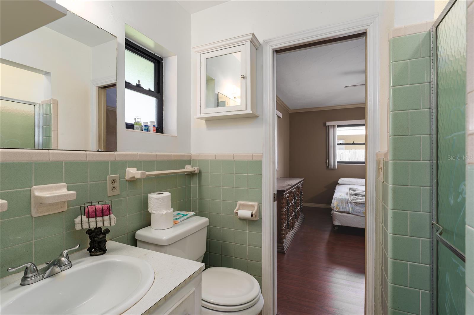 2605 27th Avenue Drive W