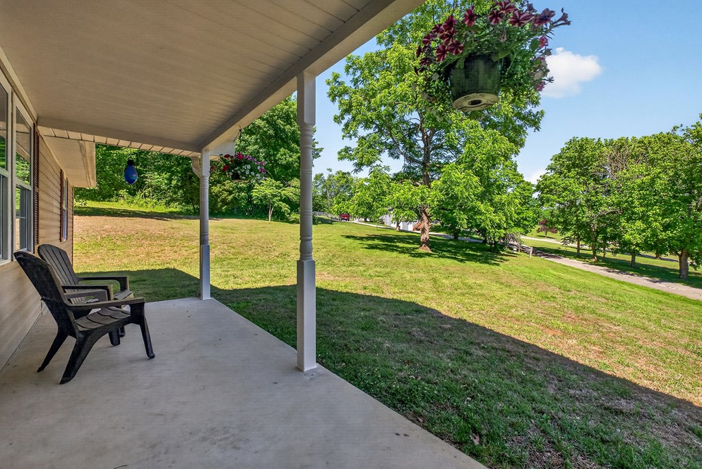80 Hidden Hollow Ln