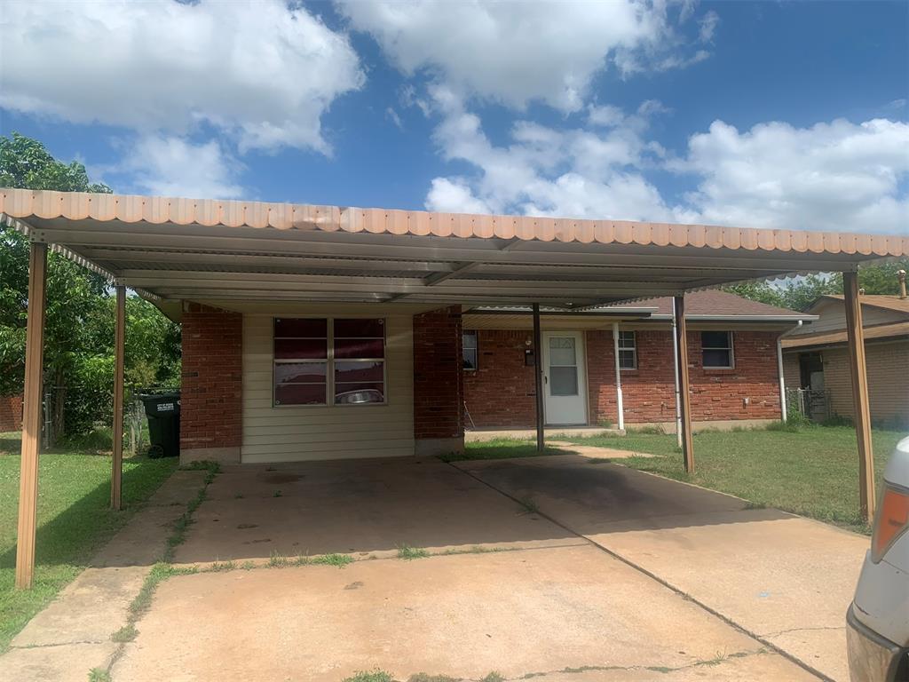 MAJOR PRICE IMPROVEMENT:Investor Special or Opportunity for Buyers Looking to Add Value! This home is being offered strictly AS-IS, with no repairs to be made by the seller. The property has a few known HVAC and electrical issues, along with a few additional deferred maintenance items, and is priced accordingly to reflect its current condition. This is an excellent opportunity for cash buyers, investors, or buyers looking to customize and build equity. With solid potential and a desirable location, this home offers tremendous value for those willing to make the necessary improvements. Buyers are encouraged to perform their own inspections and due diligence. Serious inquiries only.