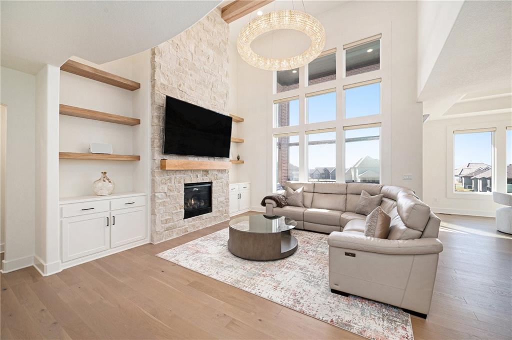 2171 NW Palisades Drive