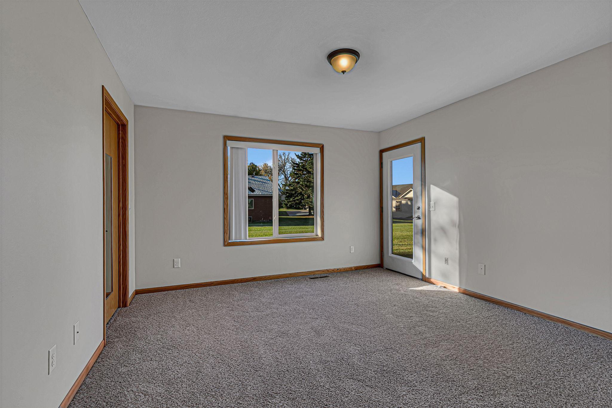 617 Cottonwood Avenue