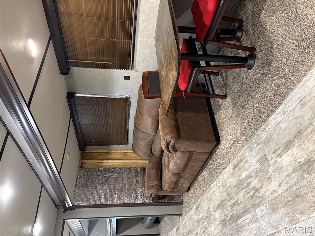 10255 Squaw Creek Rd