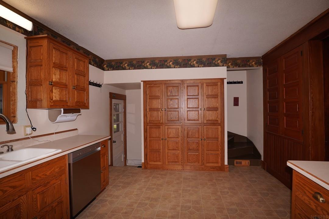 406 Ferguson Street