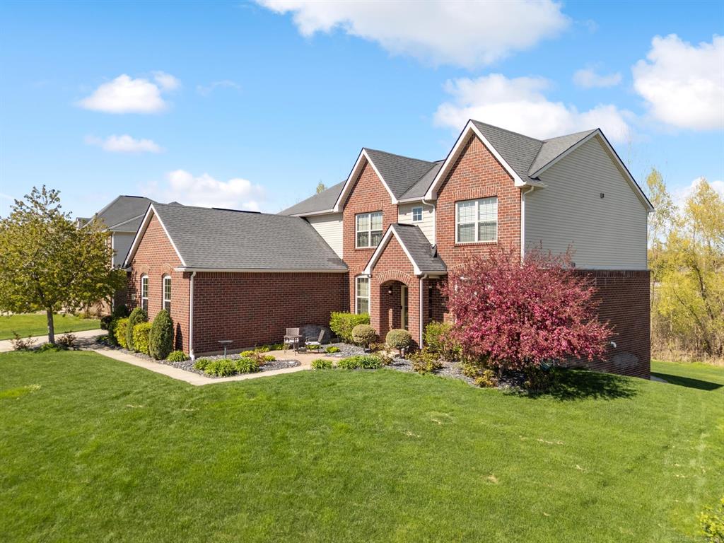 717 Dennison Court