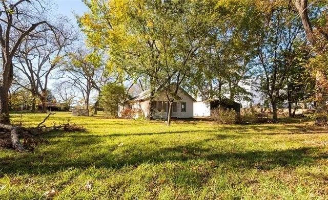 Awesome acre plus, commercially zoned property located a little more than a mile from the McKinney National Airport which is currently under construction to accommodate commercial flights. Does anything more need to be said?