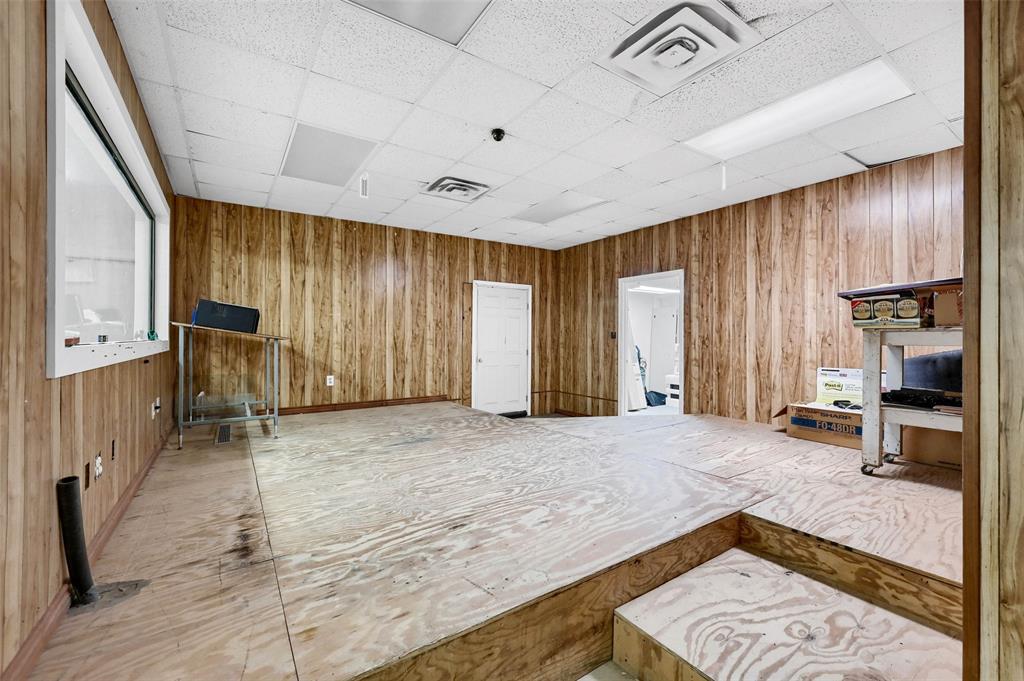 18987 W Us Highway 82