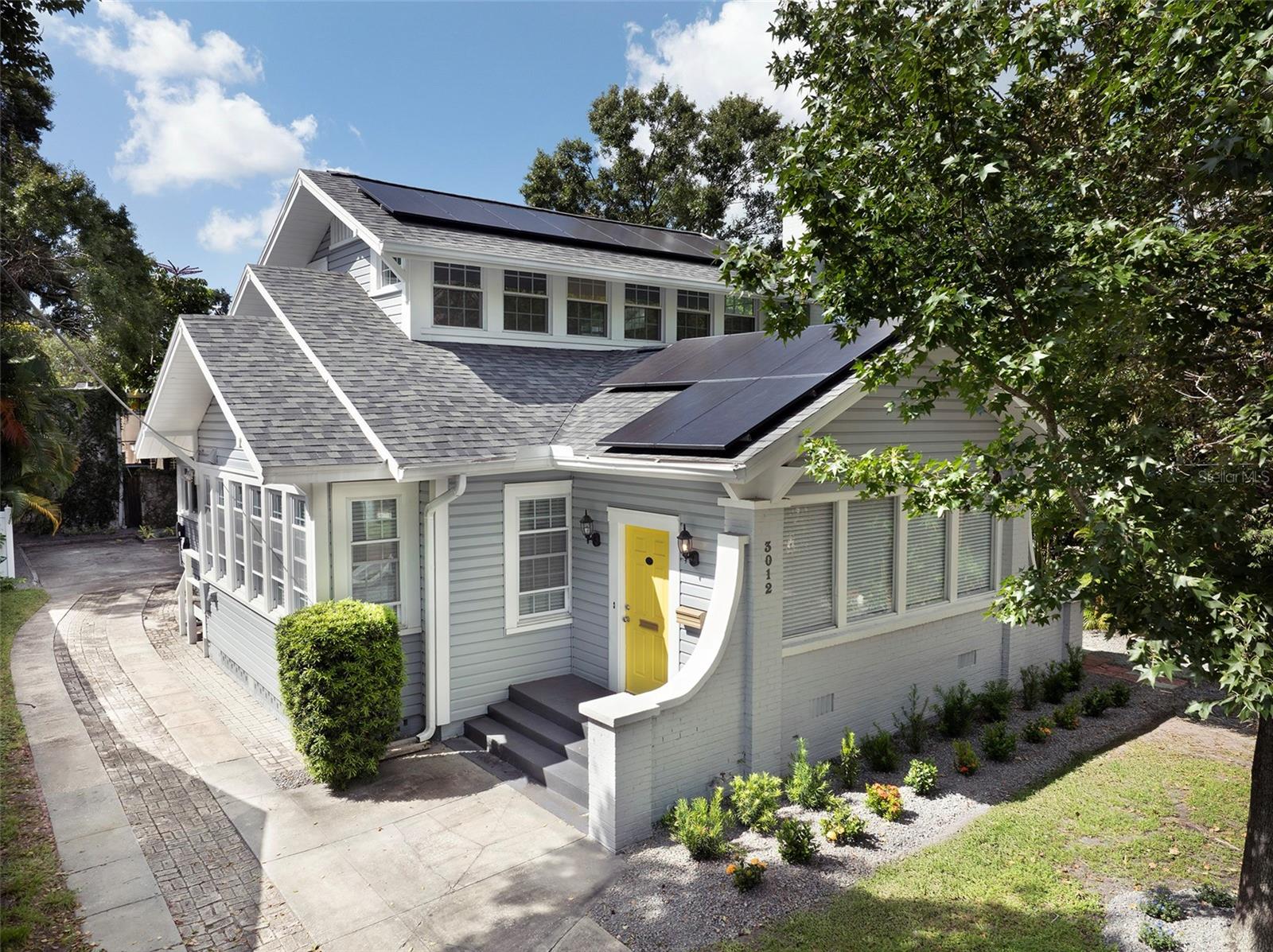 3012 W Sitios Street