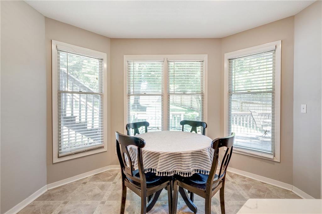 1507 Amesbury Avenue