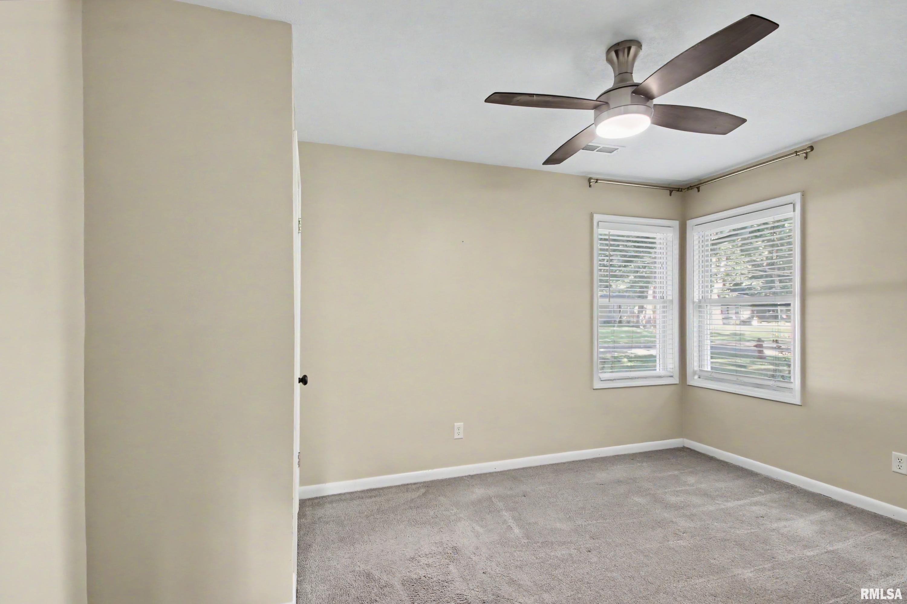 530 Hickory Grove W