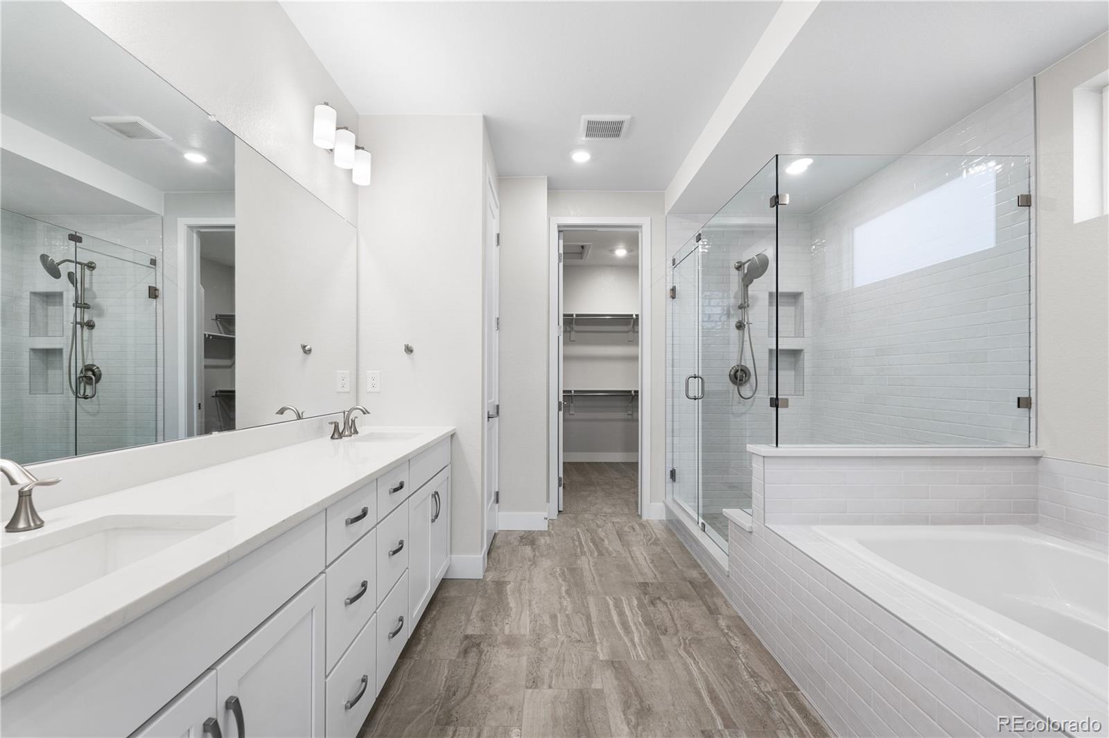 8770 Summerwalk Trail
