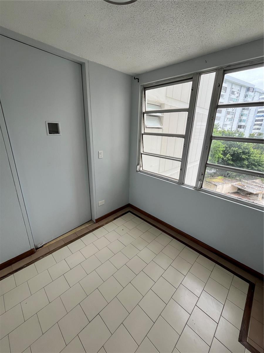 5 Ave Laguna 5c