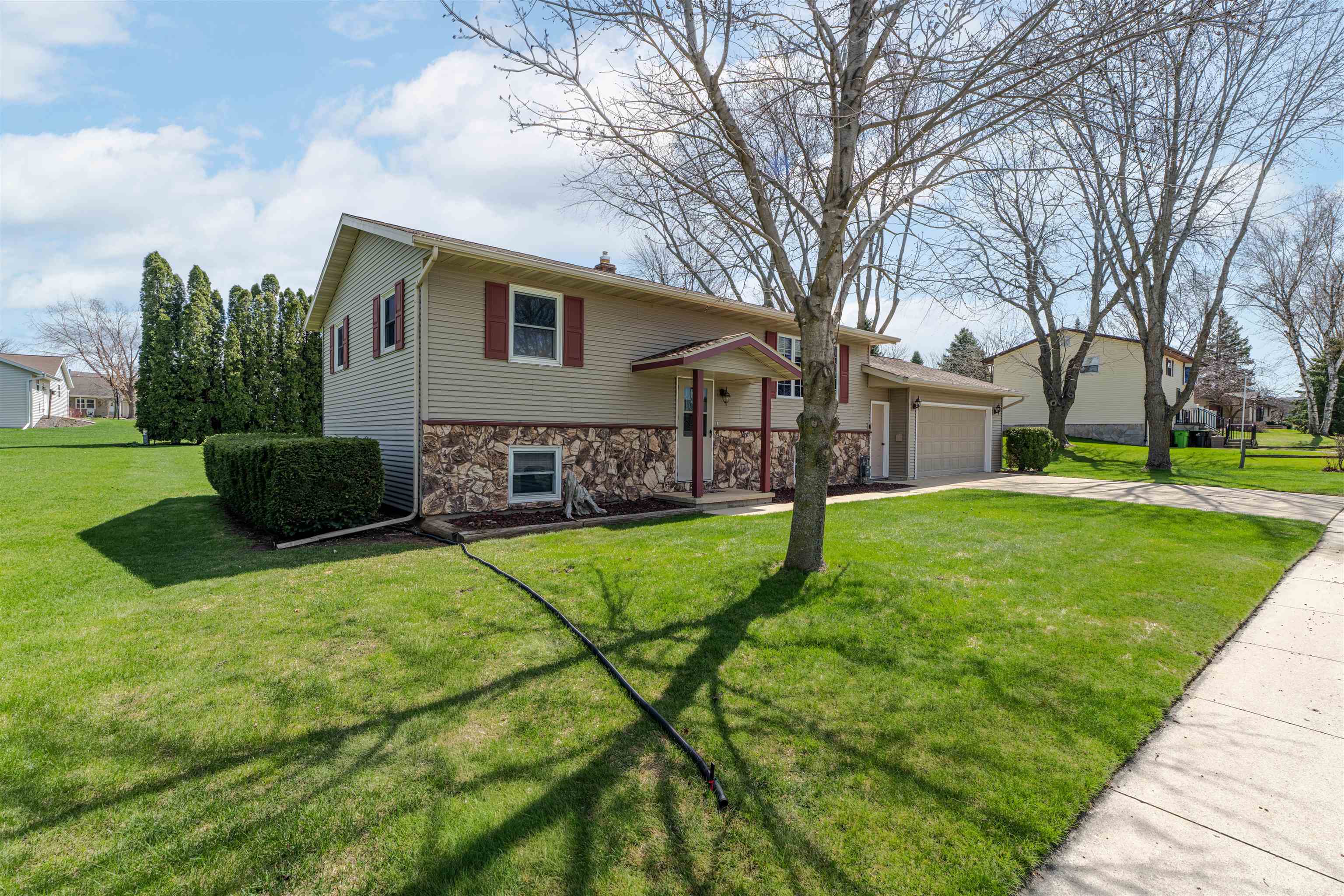 722 Diane Street
