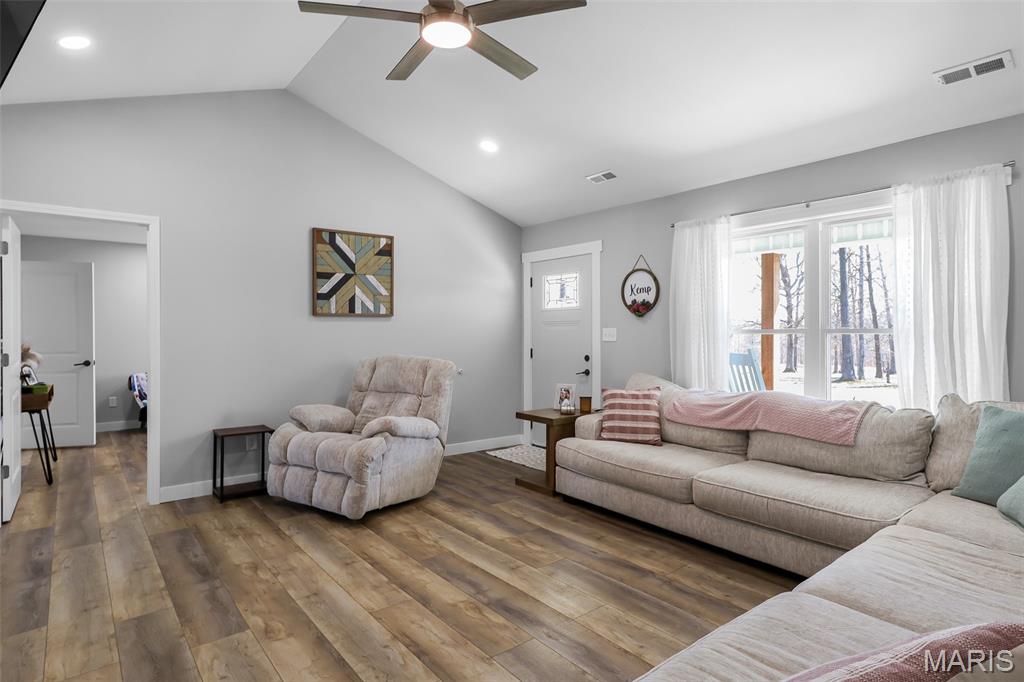 2101 Madison 9236