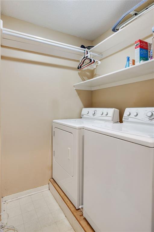 1507 Amesbury Avenue