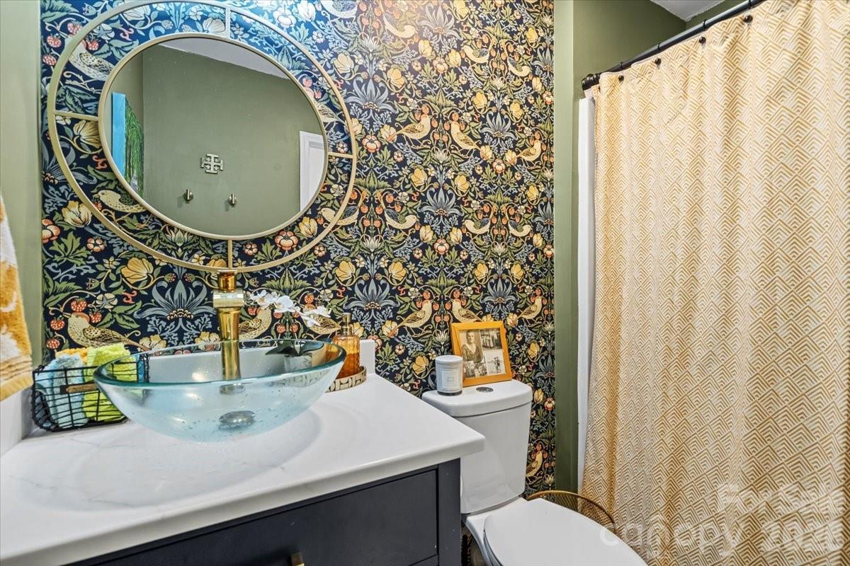 169 Meadow Glen Drive