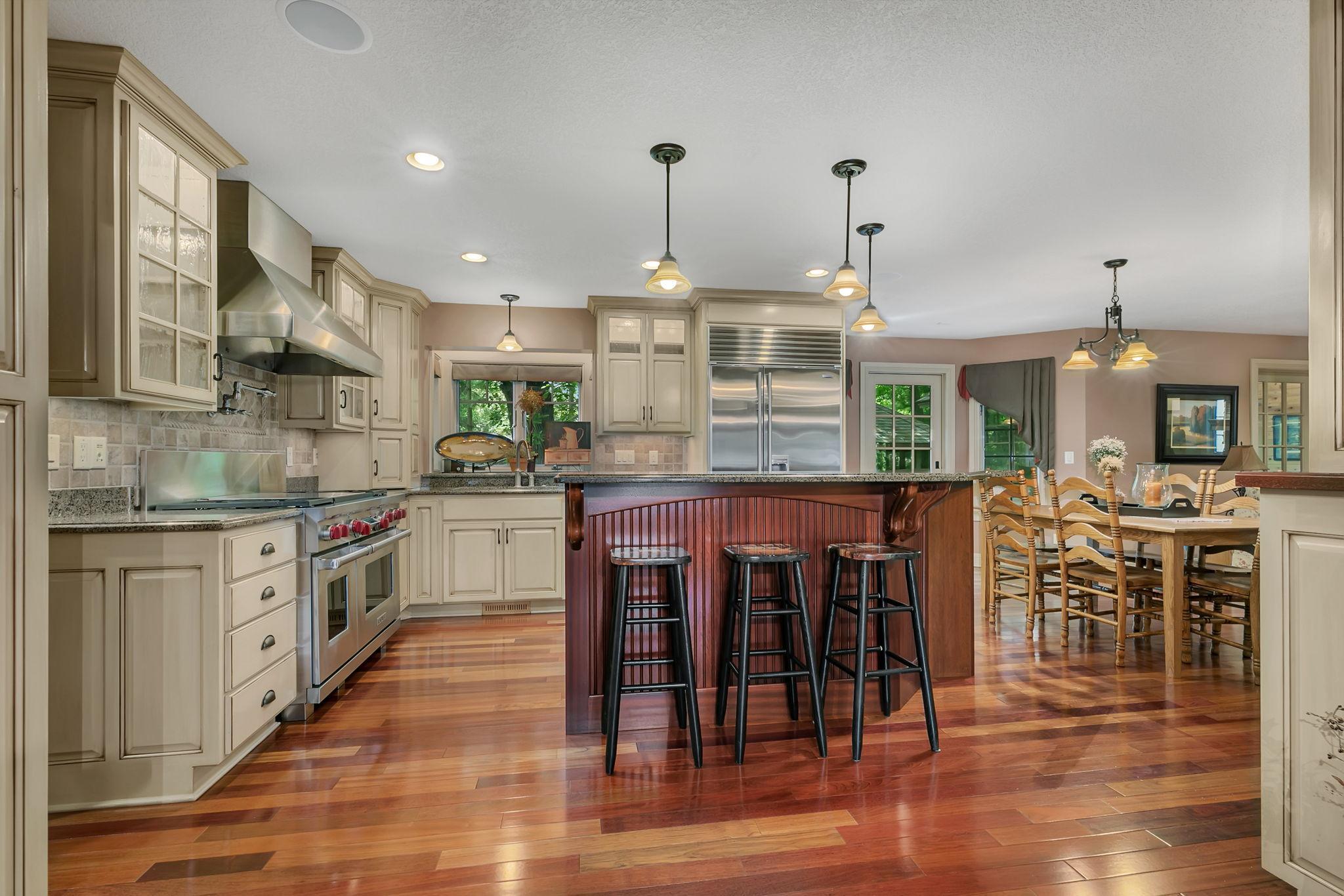 506 10th Street N