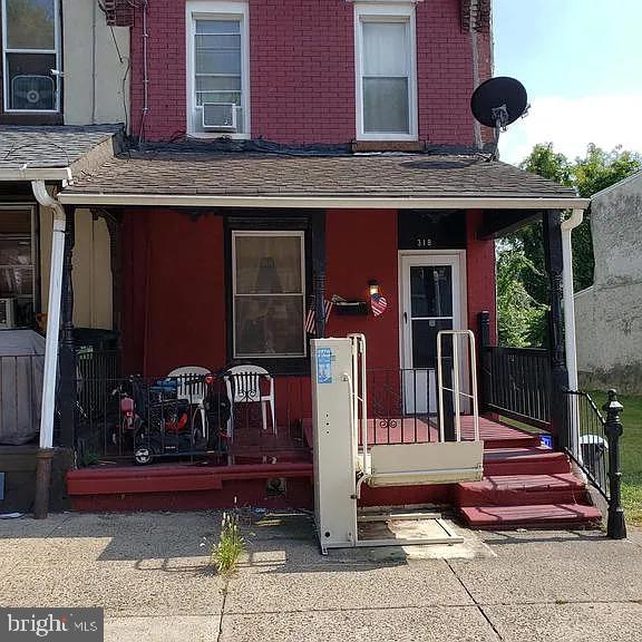 318 EShedaker St  