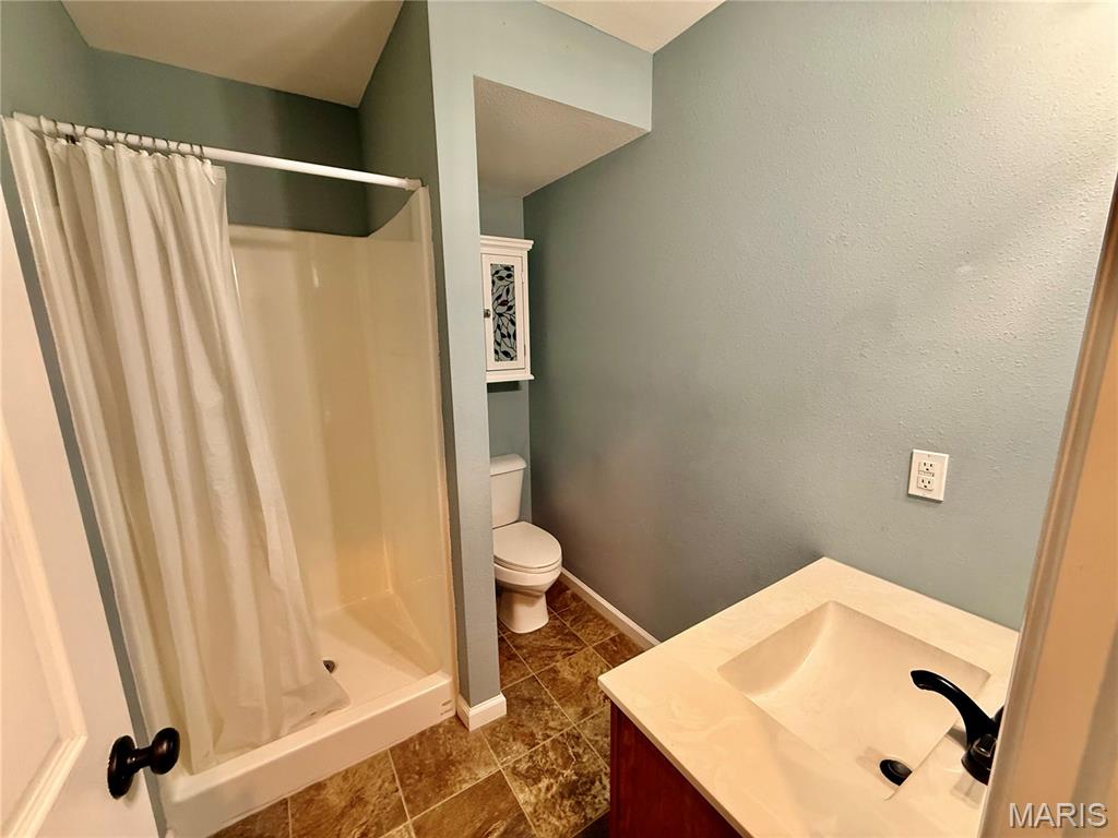 101 Meadowbrook Drive
