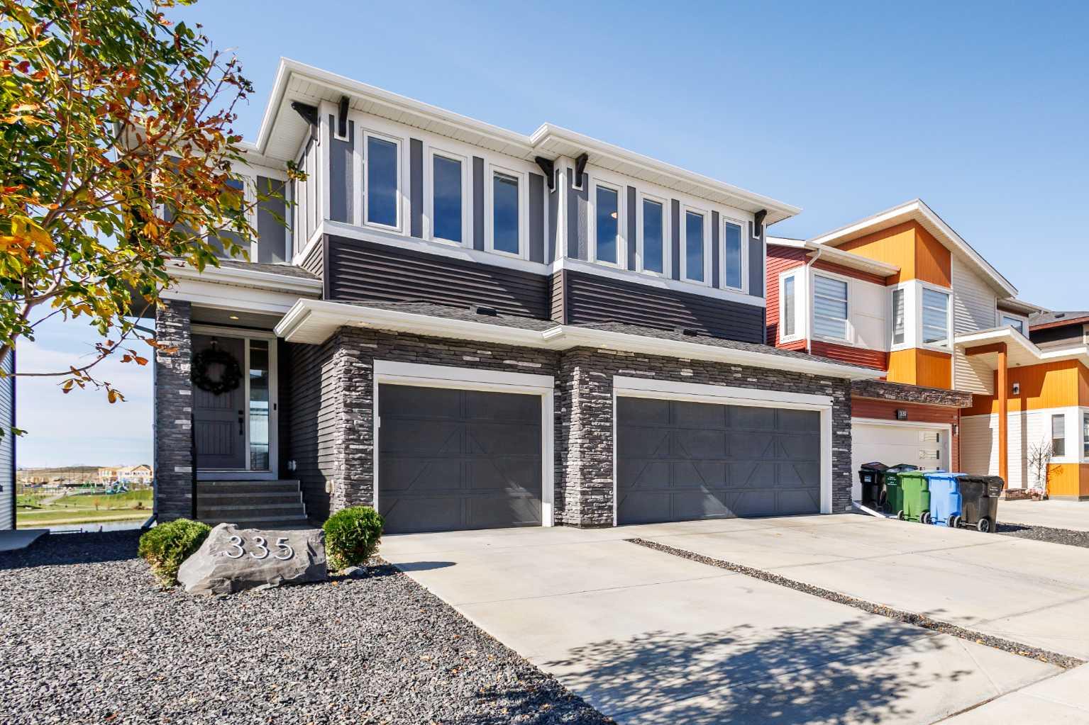 335 Lucas Way NW