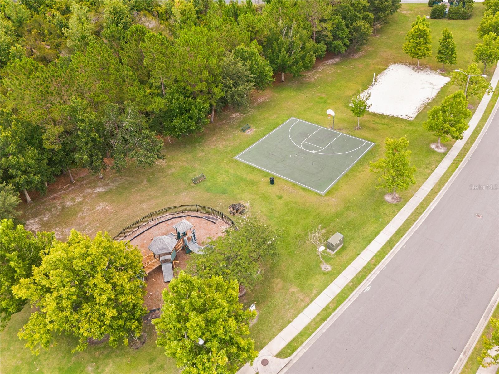 2912 Belle Lane