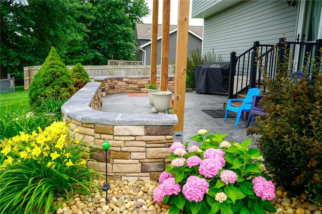 101 Shasta Daisy Drive