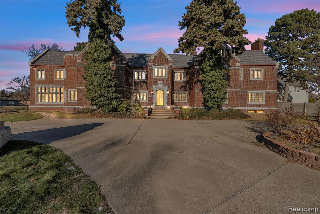 Welcome to 16761 E Jefferson Avenue, a distinctive property located along one of Grosse Pointe’s most iconic corridors. This home offers a rare opportunity to own a residence that reflects the classic architectural character that has long defined East Jefferson and the Grosse Pointe communities.From the moment you arrive, you’ll appreciate the home’s timeless presence and historical charm an example of the craftsmanship and design that made this area so desirable for generations. The layout provides spacious living areas, abundant natural light, and flexibility to suit today’s living needs while preserving its original character. The home features 9 bedrooms and 7.5 bathrooms, with each bedroom offering its own private bath, providing flexibility and comfort rarely found. Hardwood flooring flows throughout, enhancing the home’s timeless appeal. The flexible floor plan includes two full kitchens, plus a private suite with its own bedroom, kitchen, and bath ideal for extended family, guests, or multi-generational living. Whether you’re drawn to the history, the location, or the potential to personalize a truly unique property, this home delivers. Conveniently situated near the waterfront, parks, shopping, dining, and all that Grosse Pointe has to offer.