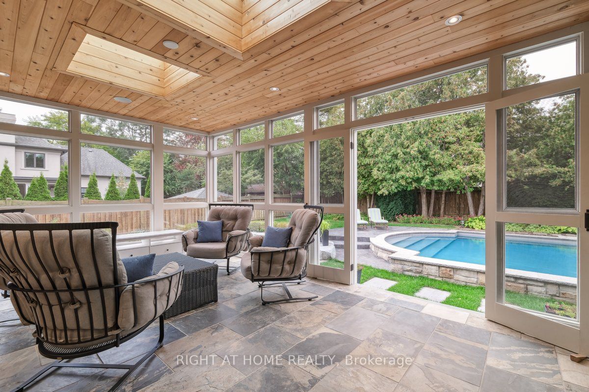 1231 Crawford Crt