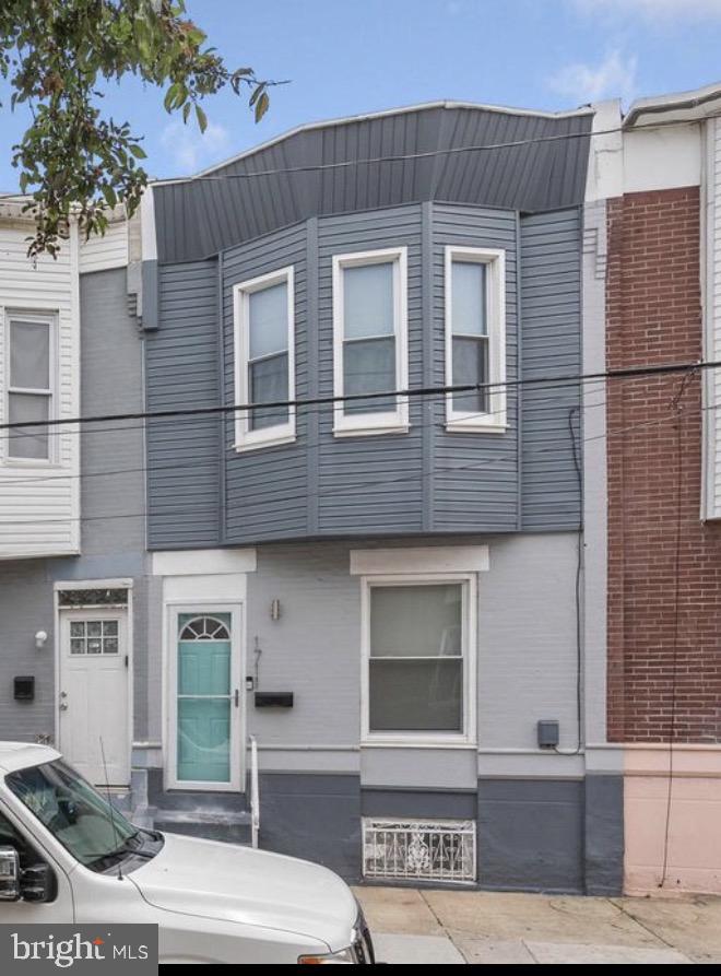 Welcome to this 3-bedroom, 2.5-bath home located in the heart of Passyunk, one of Philadelphia’s most sought-after neighborhoods. This well-laid-out home offers comfortable living with a bright living area, functional kitchen, and a convenient powder room on the lower level. Upstairs features a spacious primary bedroom with en-suite bath, two additional bedrooms, and a full hall bathroom. Enjoy close proximity to Passyunk Avenue’s popular restaurants, shops, and cafés, with easy access to public transportation and Center City. A great opportunity to own a home in a prime location.