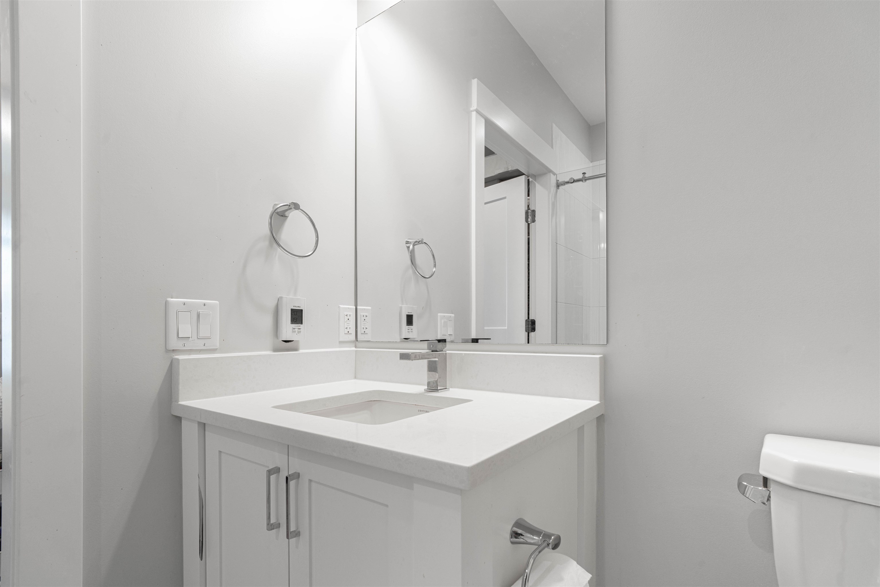 2180 Kelly Avenue 4615