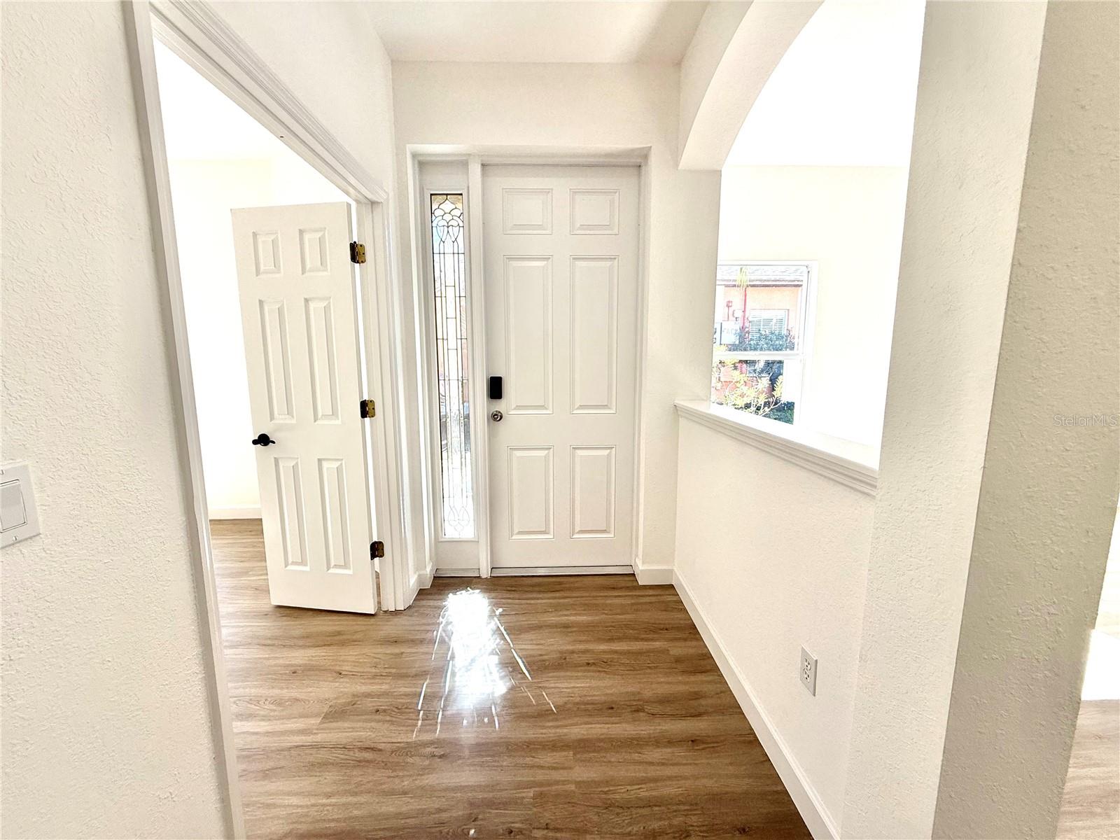 4721 1st Avenue E 4721