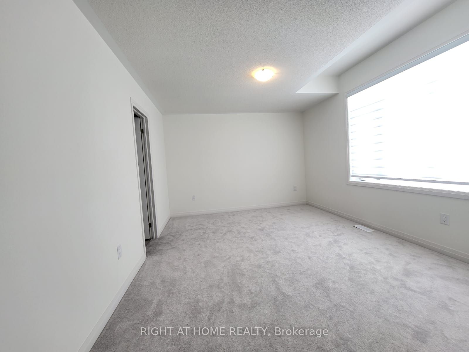 34 Copperhill Hts