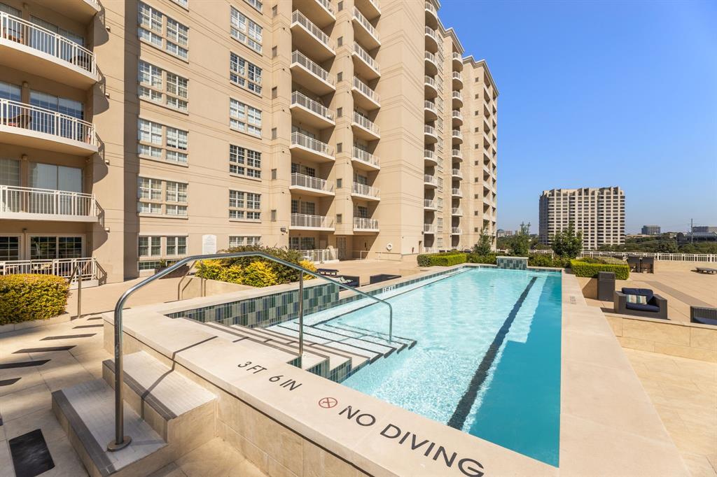 3225 Turtle Creek Boulevard 120