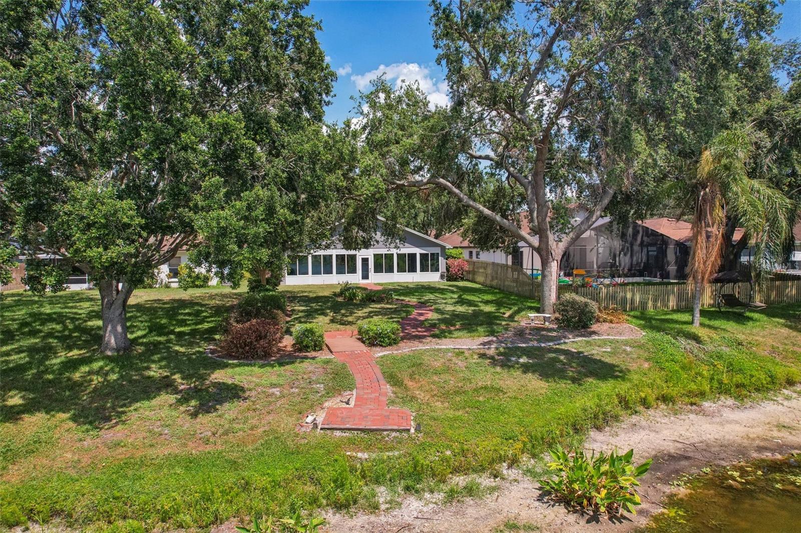 2617 Heatherwood Drive