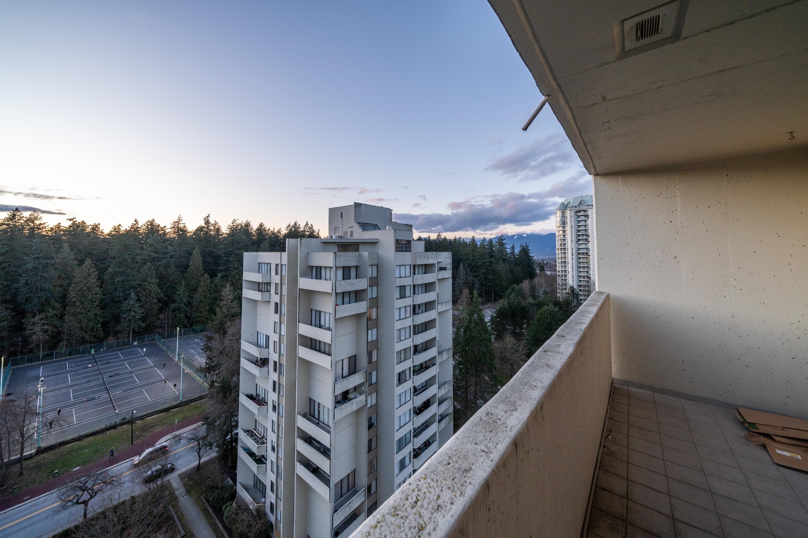 4300 Mayberry Street 1606