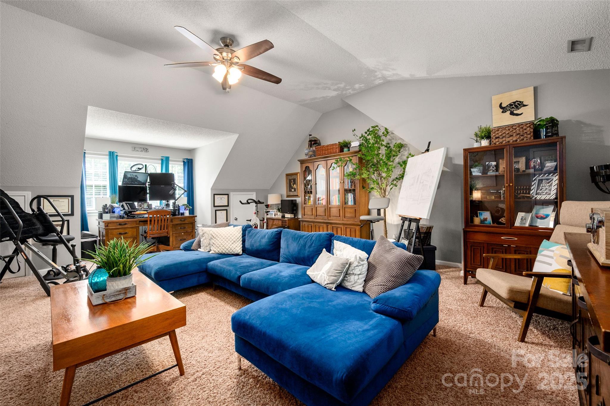 8619 New Oak Lane